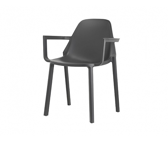 PIÙ A chair